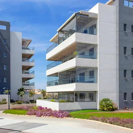 Modern Cozy 2-bedroom Dolses Villamartin Apartment Dehesa de Campoamor (Orihuela Costa)