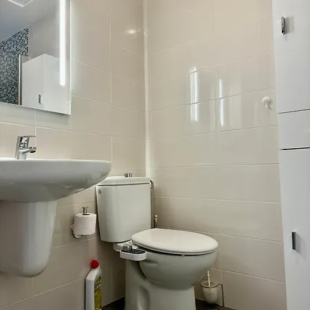 Modern Cozy 2-bedroom Dolses Villamartin Apartment